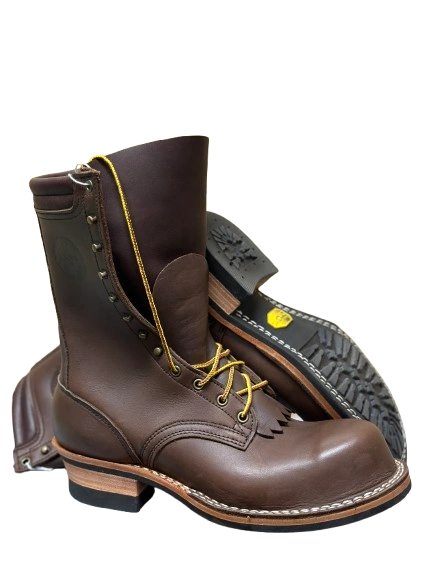 #92 - Coisithe Front Range - Méid 9.5C - $565 - Bróga sléibhe áille, i stíl uathúil, réidh le dul ar do chéad eachtra!